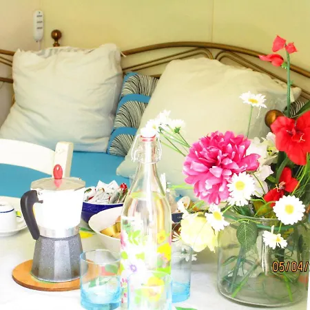 Residenza Gennaro ゲストハウス 3*