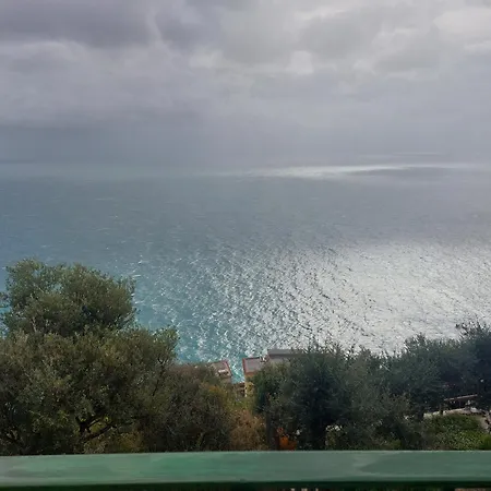 Residenza Gennaro 3*