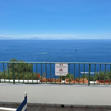 Residenza Gennaro ゲストハウス 3*