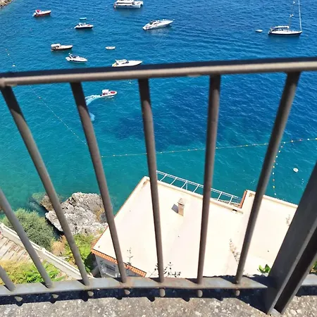 ゲストハウス Residenza Gennaro アマルフィ