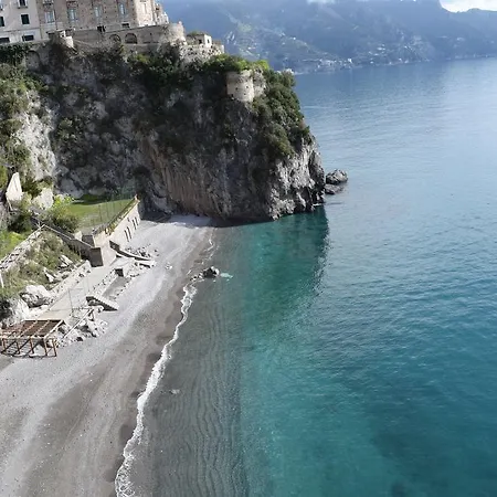 ゲストハウス Residenza Gennaro アマルフィ