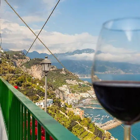 ゲストハウス Residenza Gennaro アマルフィ