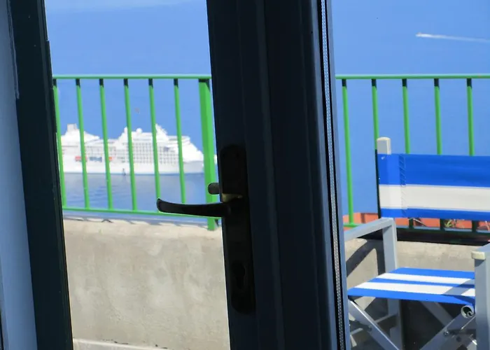 Residenza Gennaro Affittacamere 3*